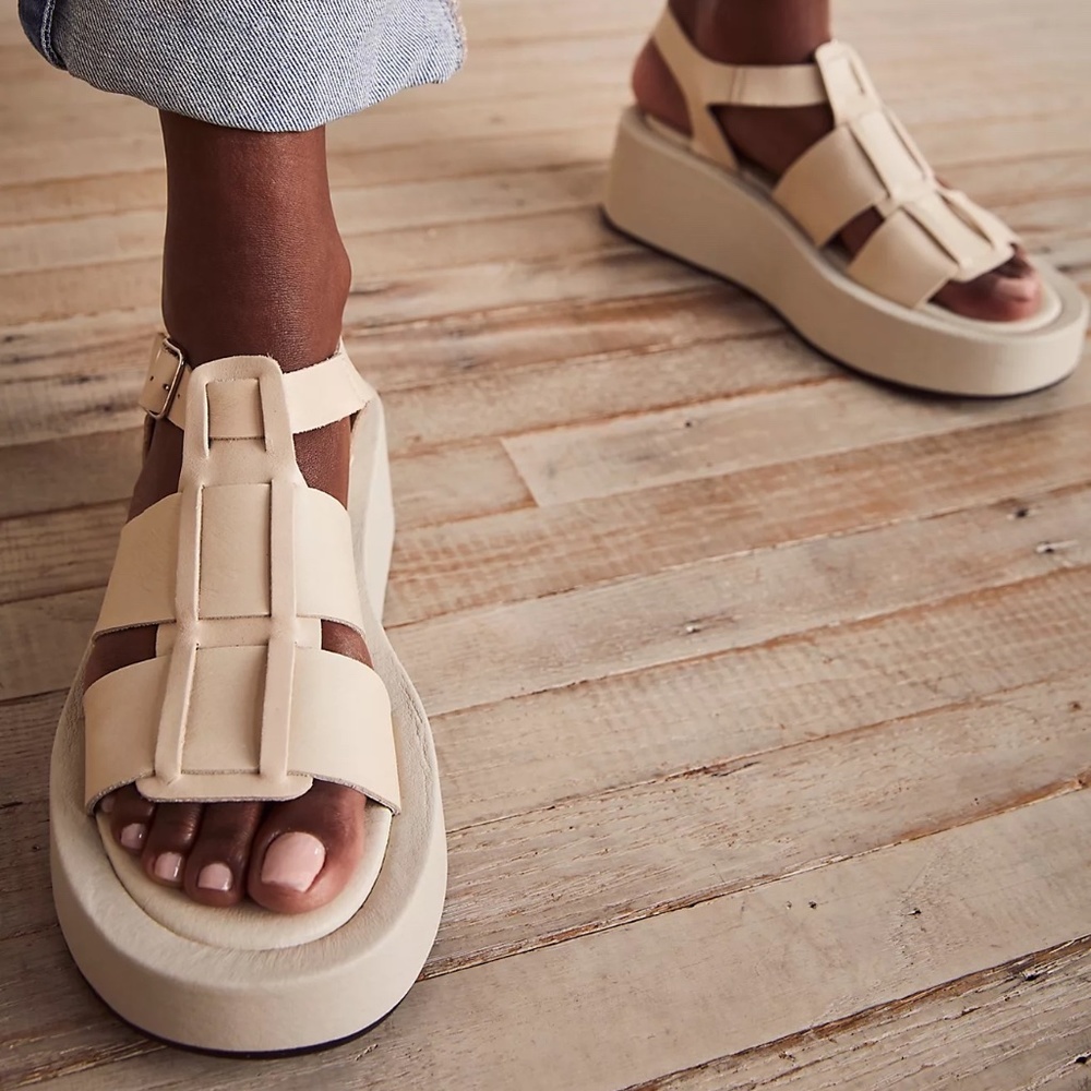 Free People Fisher Wedge White Leather Fisherman Sandals Sz 37